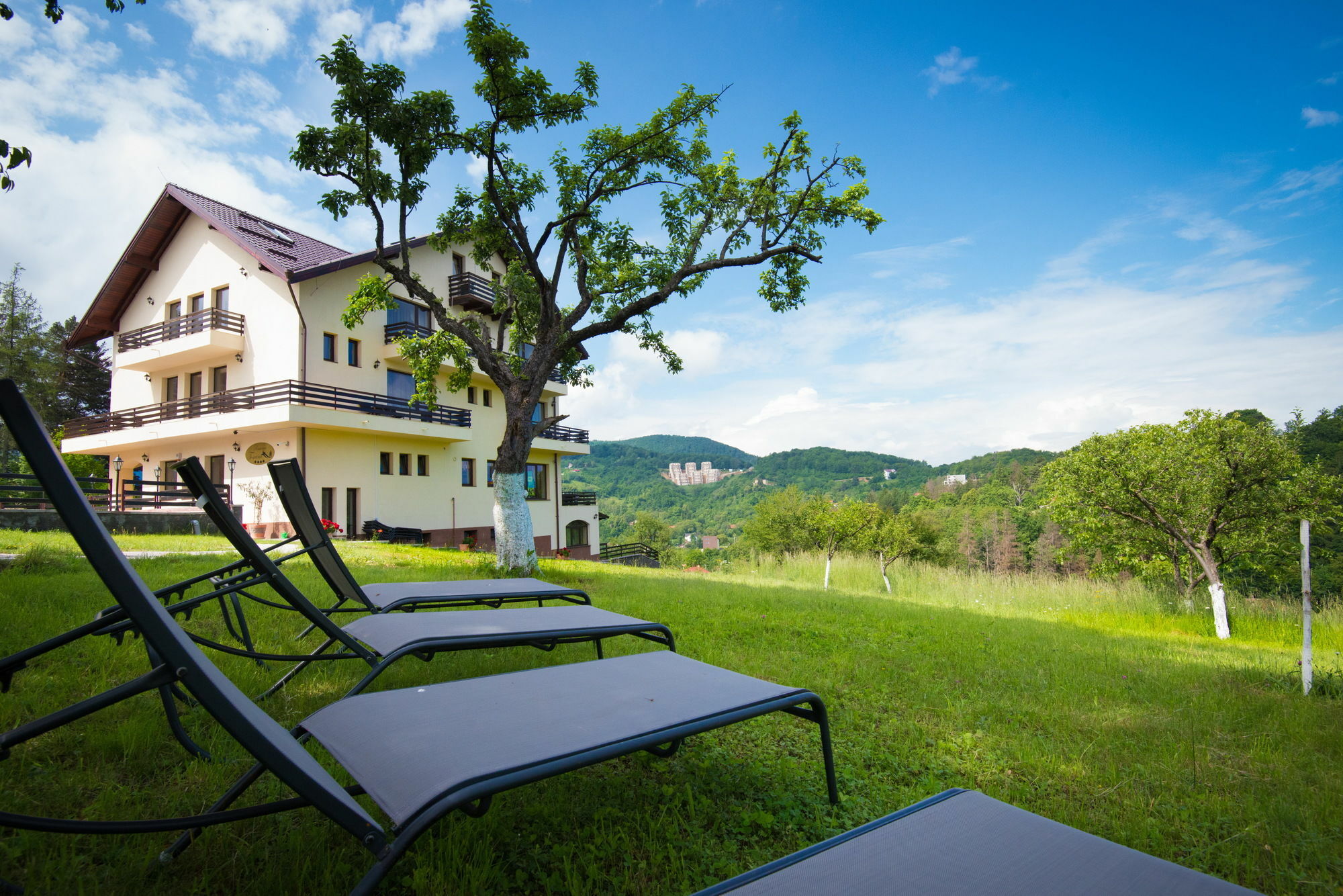 Pensiunea Toscana Brasov Exterior photo
